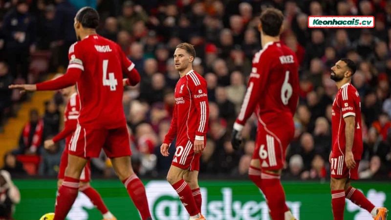 Chốt cửa No khi đội bóng đang rơi vào khủng hoảng Chốt cửa No khi đội bóng đang rơi vào khủng hoảng